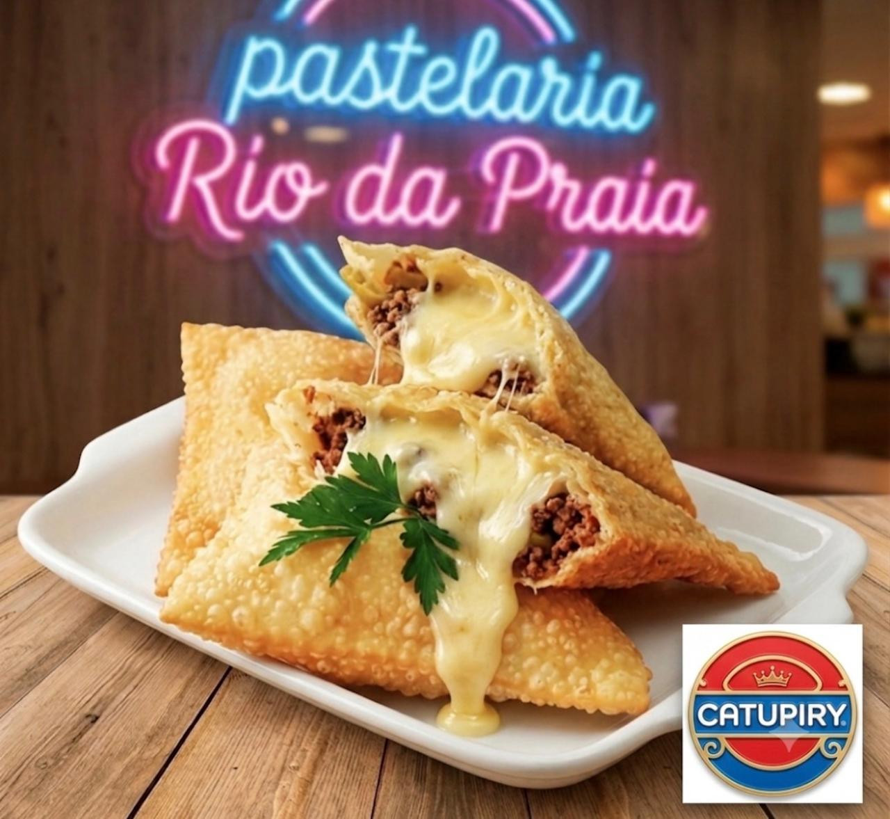 Pastel de Carne com Catupiry
