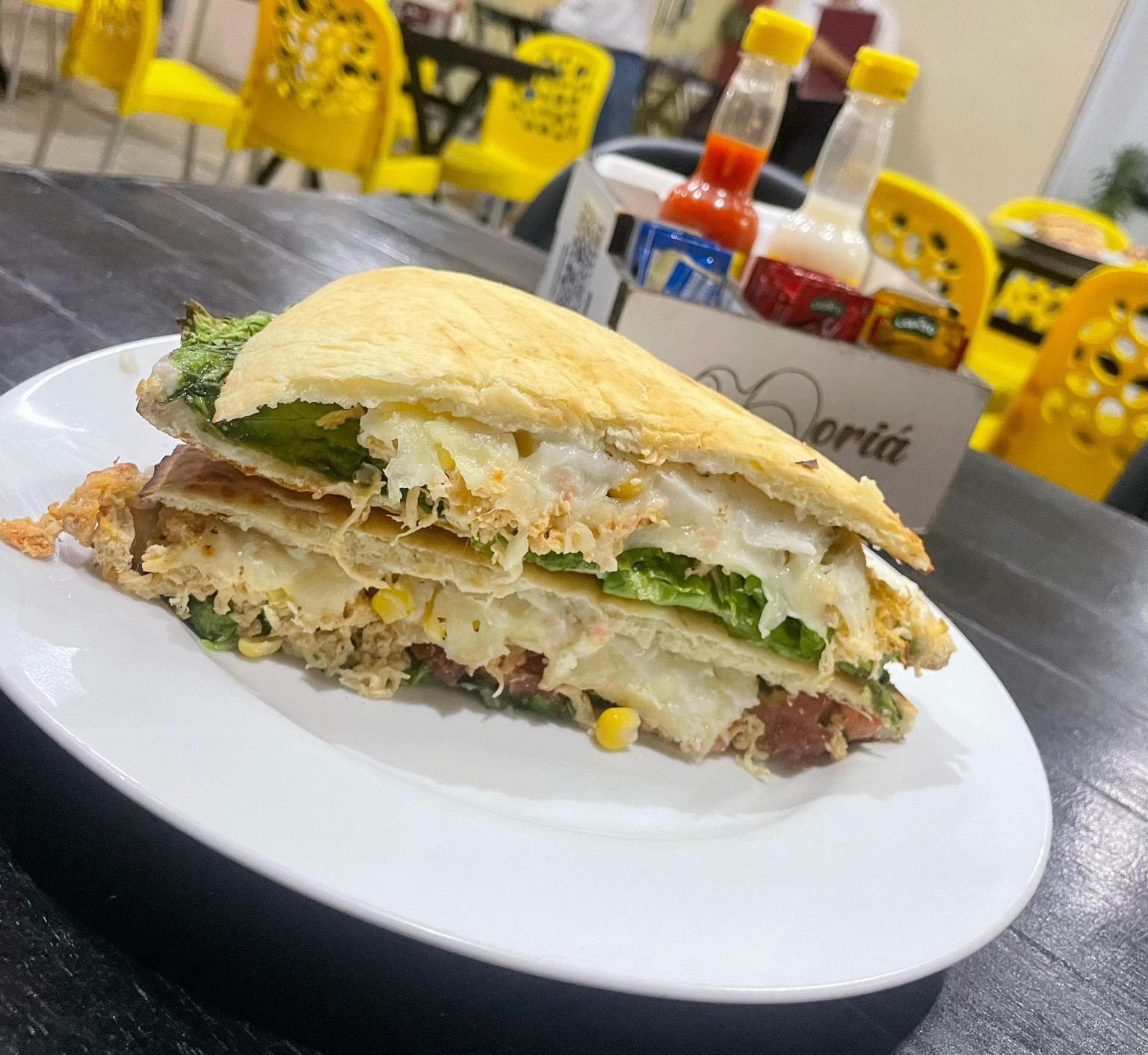Beirute Frango +$5,00 leve um milk shake 
