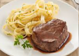 macarrao com filet mignon