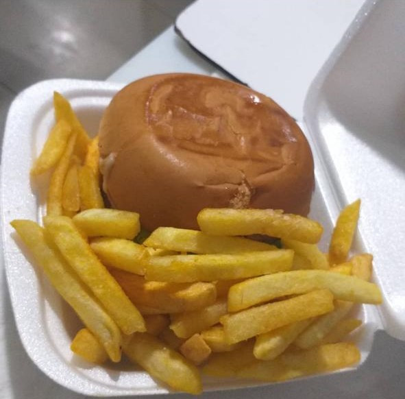 X BURGUER