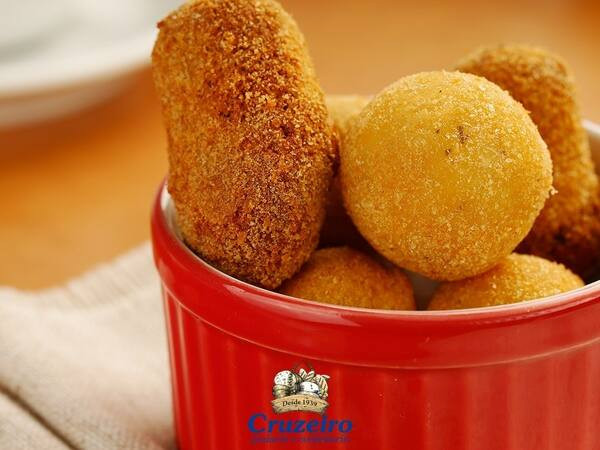 Salgadinhos fritos