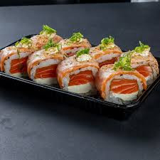 URAMAKI MAÇARICADO(5 PEÇAS)