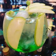GIN TÔNICA - MAÇÃ VERDE