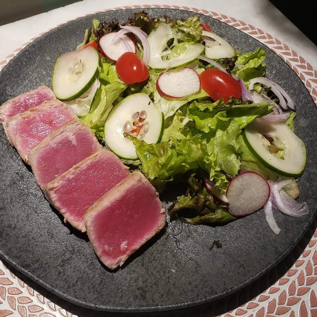ATUM GRELHADO C/ SALADA