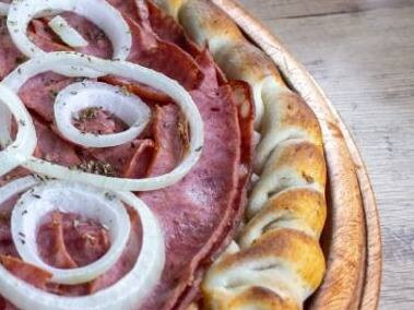 Pizza de calabresa
