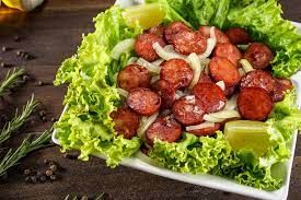 Calabresa Acebolada