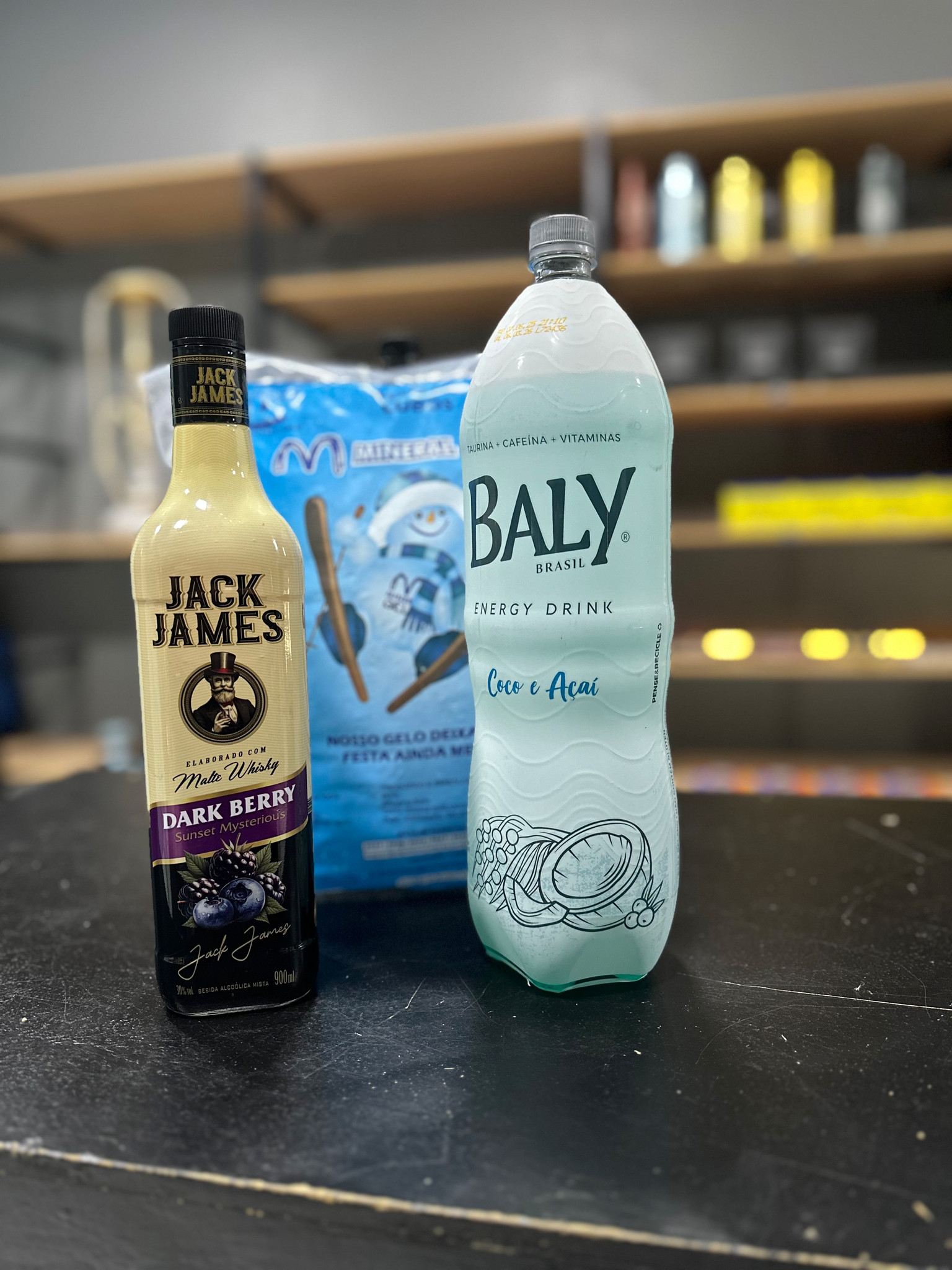 Jack James Dark Berry + Baly 2L + gelo 3kg