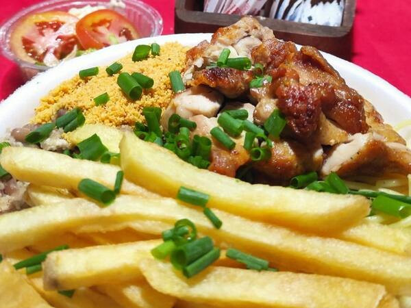 Marmitex (Pequeno) Com Churrasco