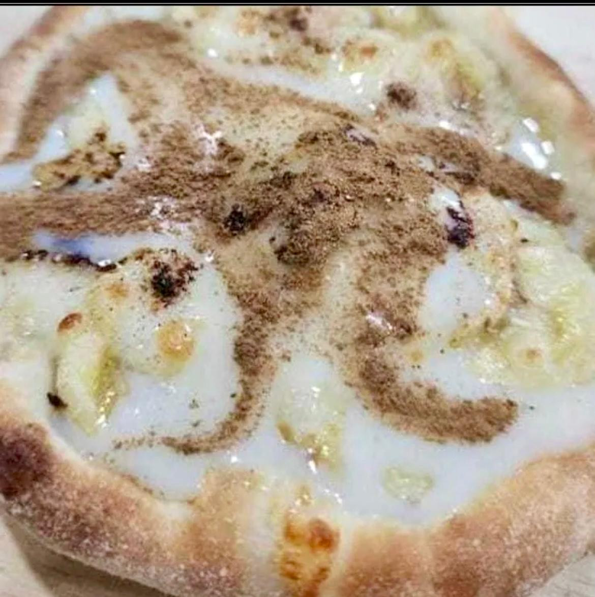 ESFIHA BANANA