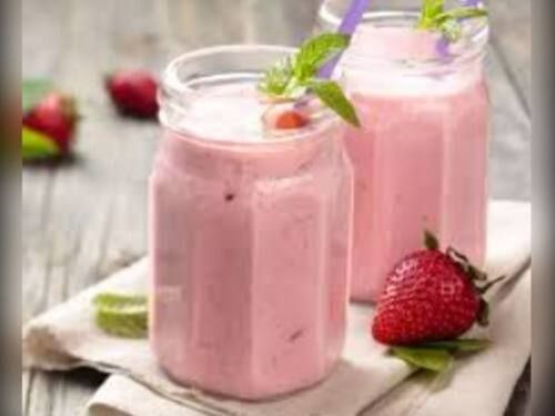Milk Shake Morango com Ninho