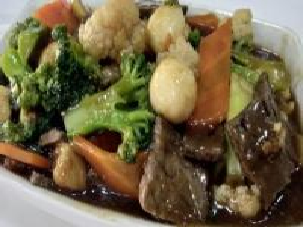 CARNE COM LEGUMES