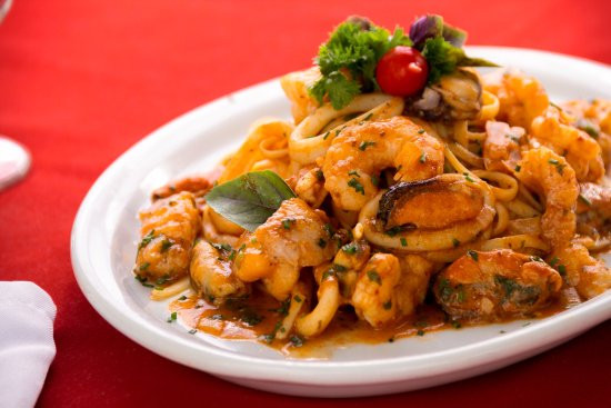 TALHARIM COM FRUTOS DO MAR (400G)