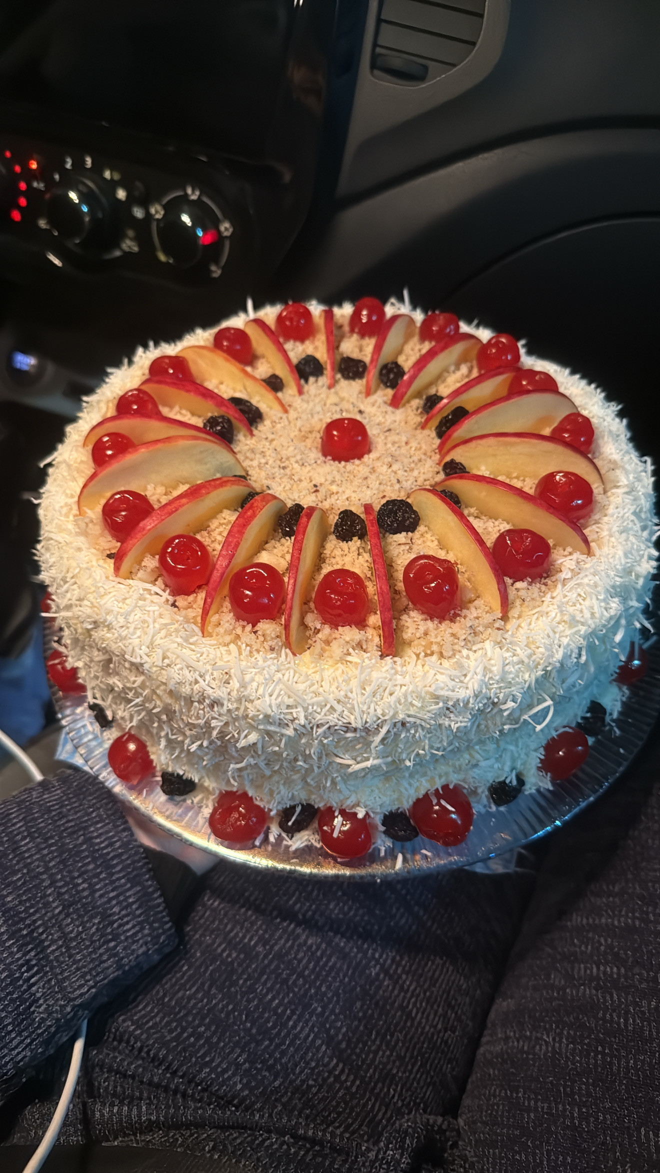 BOLO DE CUPUAÇU INTEIRO