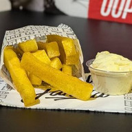 Polenta Frita com Maionese