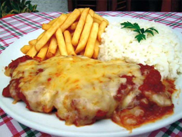 A Parmegiana de carne  Pf