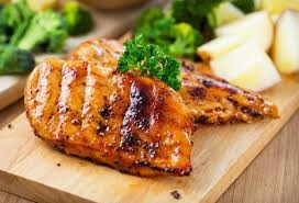 PEITO DE FRANGO A MODA 500G