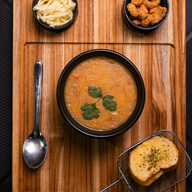 Caldo de Quenga
