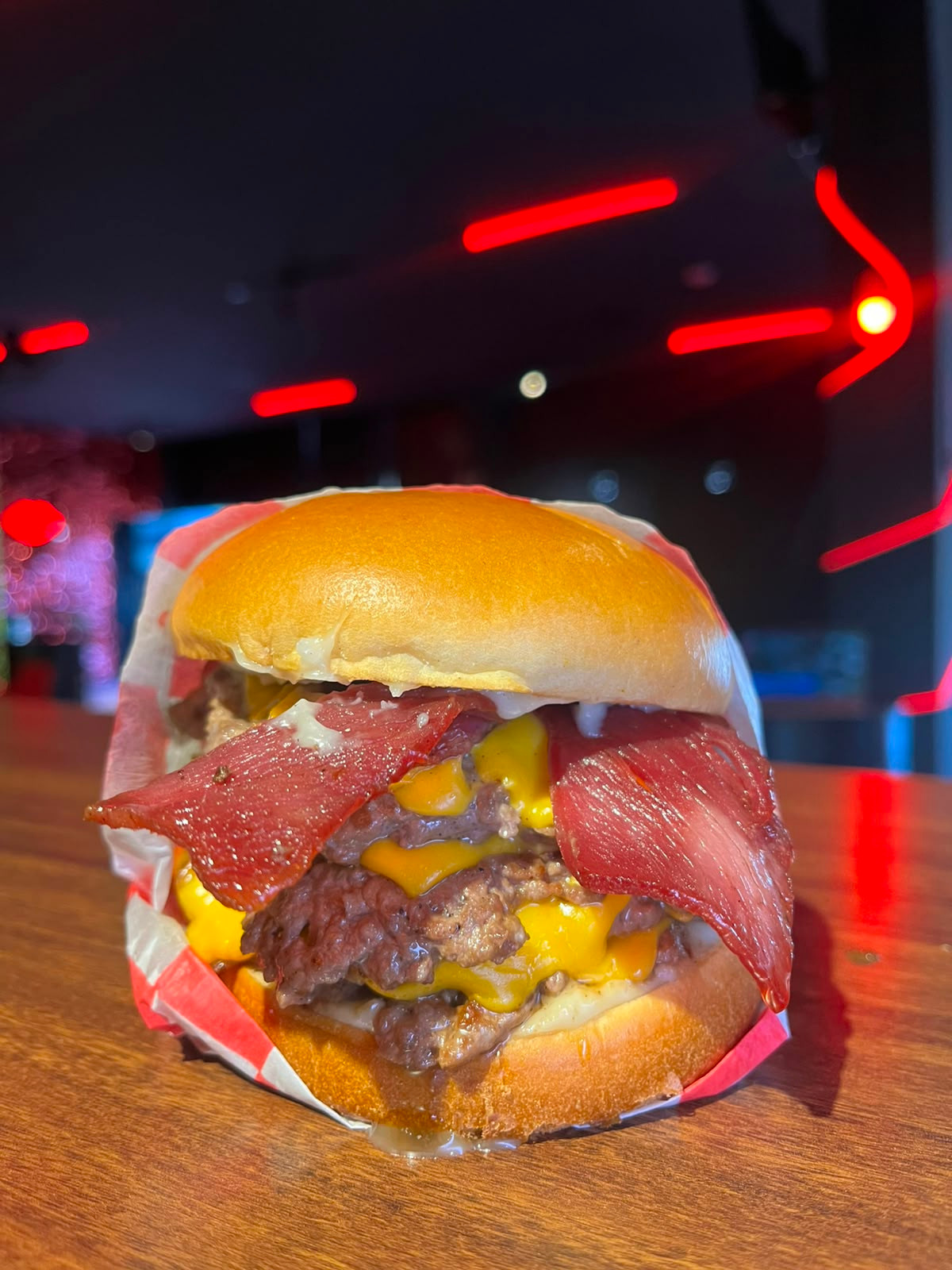 QUATRO BACON