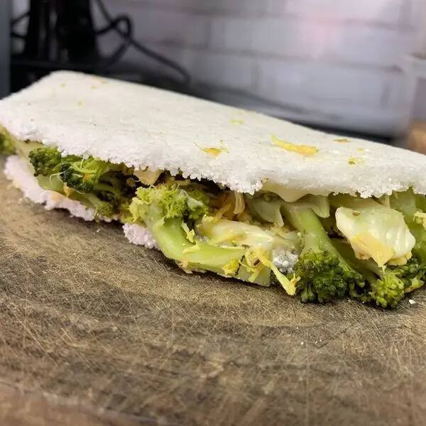 Tapioca Salgada Brócolis