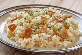 ARROZ COM ALHO
