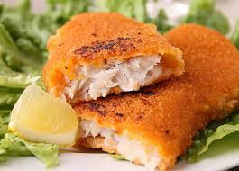 FILÉ DE PEIXE À MILANESA
