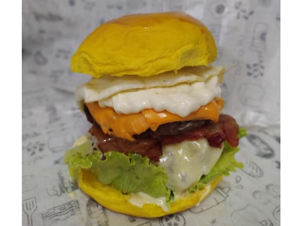 SUPER BURGUER