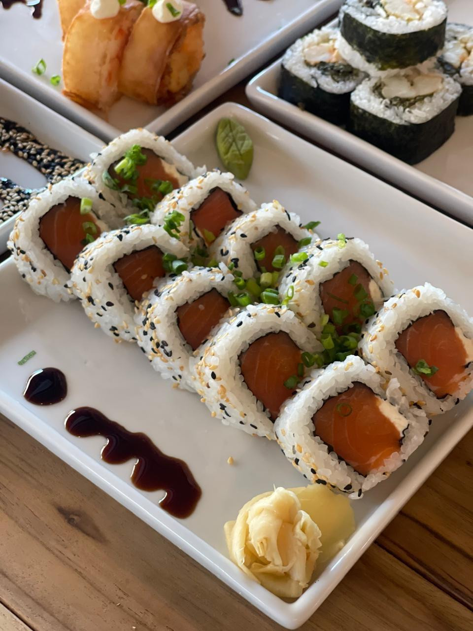 URAMAKI SALMAO