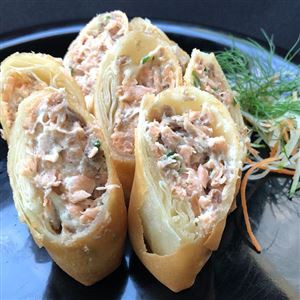 HARUMAKI DE SALMÃO (2UN)