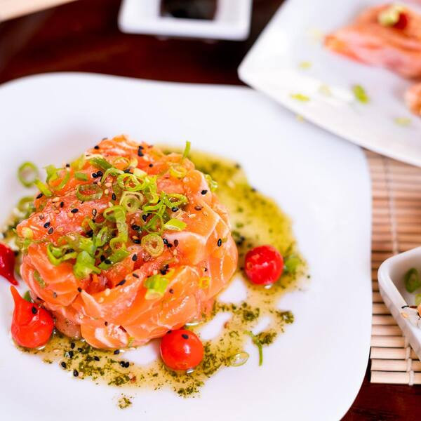Saladinha salmão com shimeji