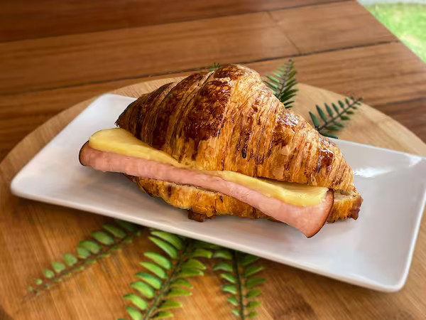 Croissant Peito de Peru
