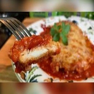 PARMEGIANA DE FRANGO PEQUENA