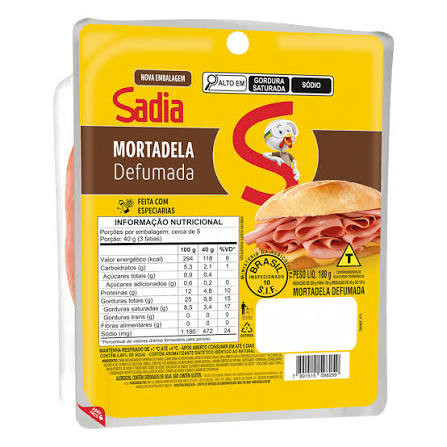 mortadela defumada sadia 180g
