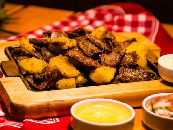 Carne de Sol com Mandioca 
