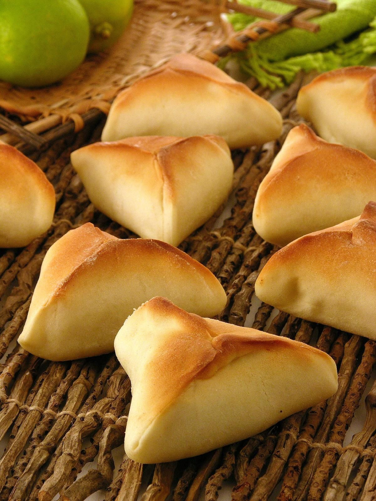 Esfirra de frango (Serve 1 Pessoa)