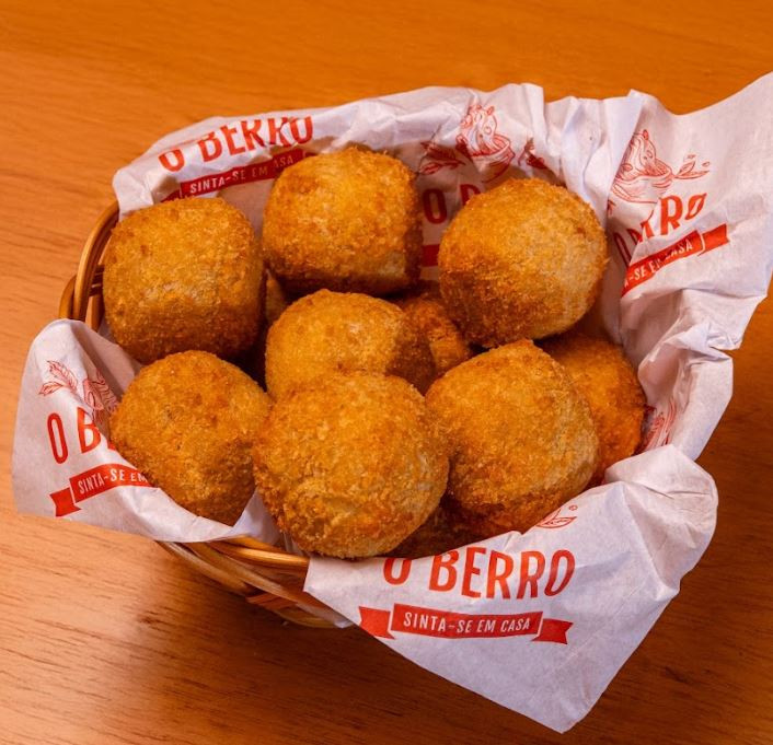 BOLINHO DE QUEIJO