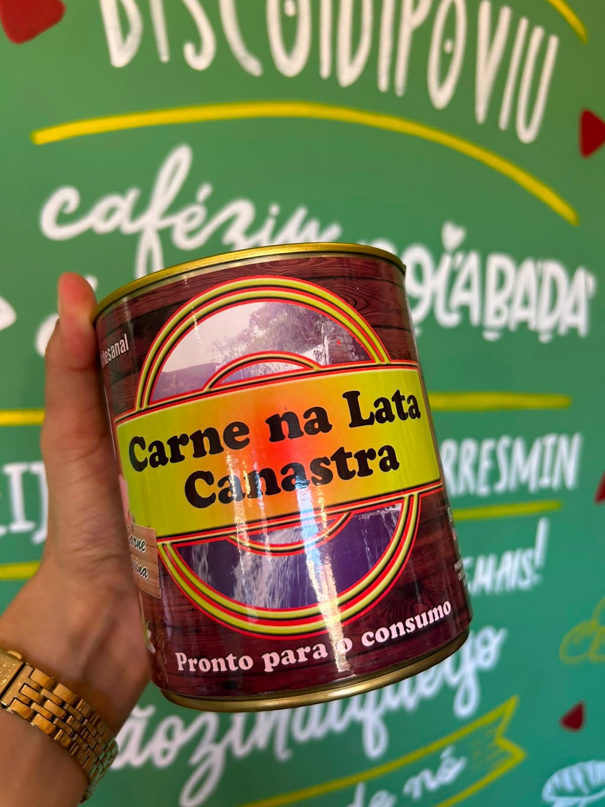 Carne na Lata  Pernil Suino em Cubos Conservado na Banha - 900g