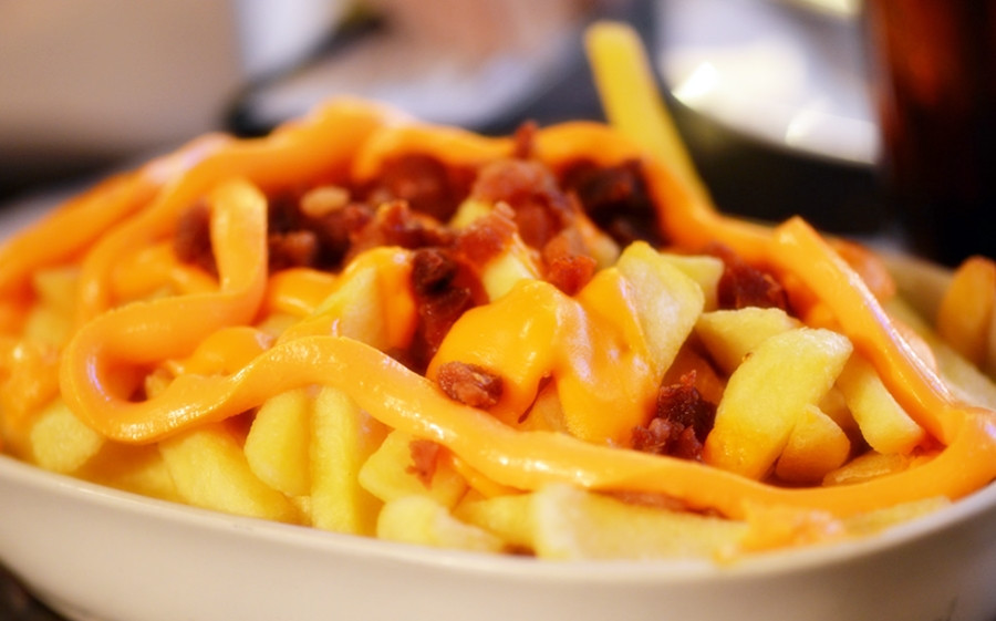 Batata frita com bacon e cheddar grande