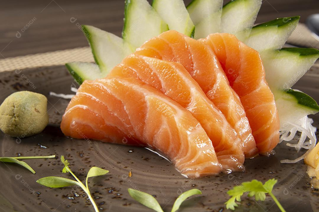 SASHIMI DE SALMÃO (04)FATIAS