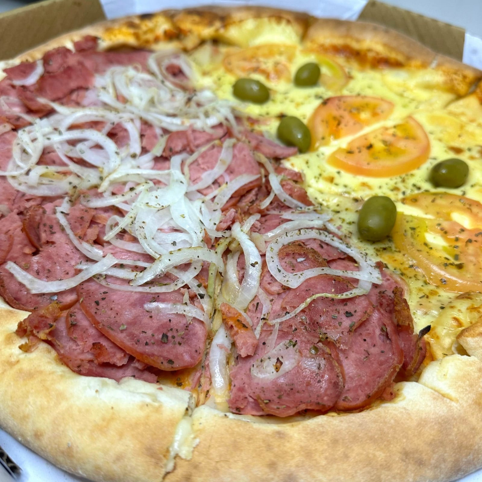 PIZZAS GRANDES - 2 SABORES