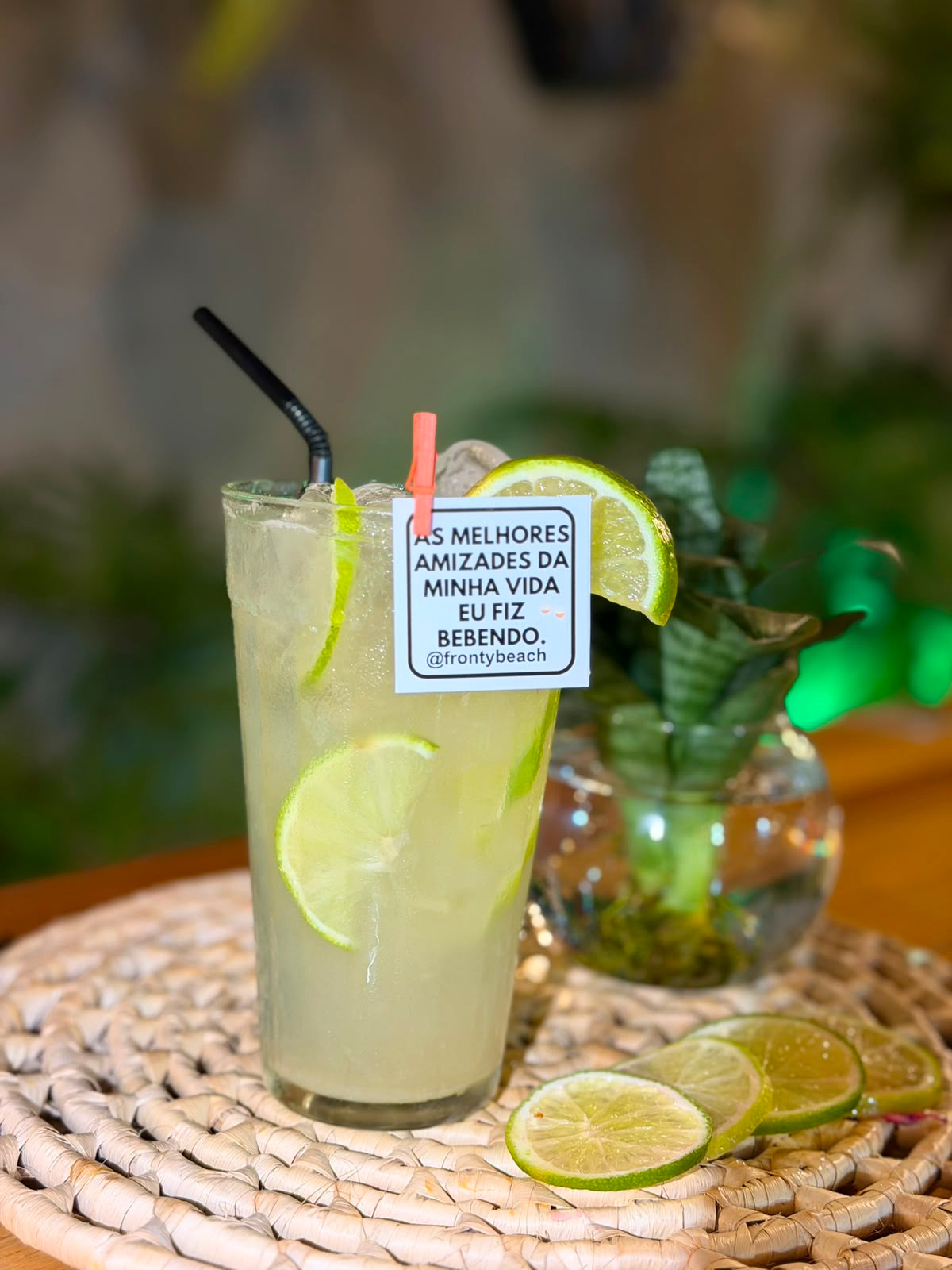 CAIPIRINHA LIMAO