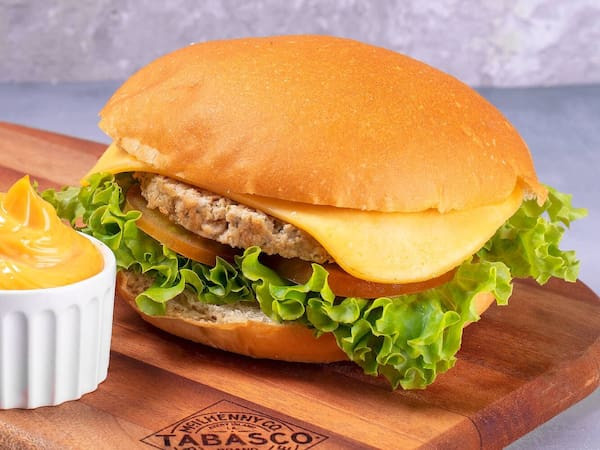 151 - hambúrguer de soja, queijo e salada