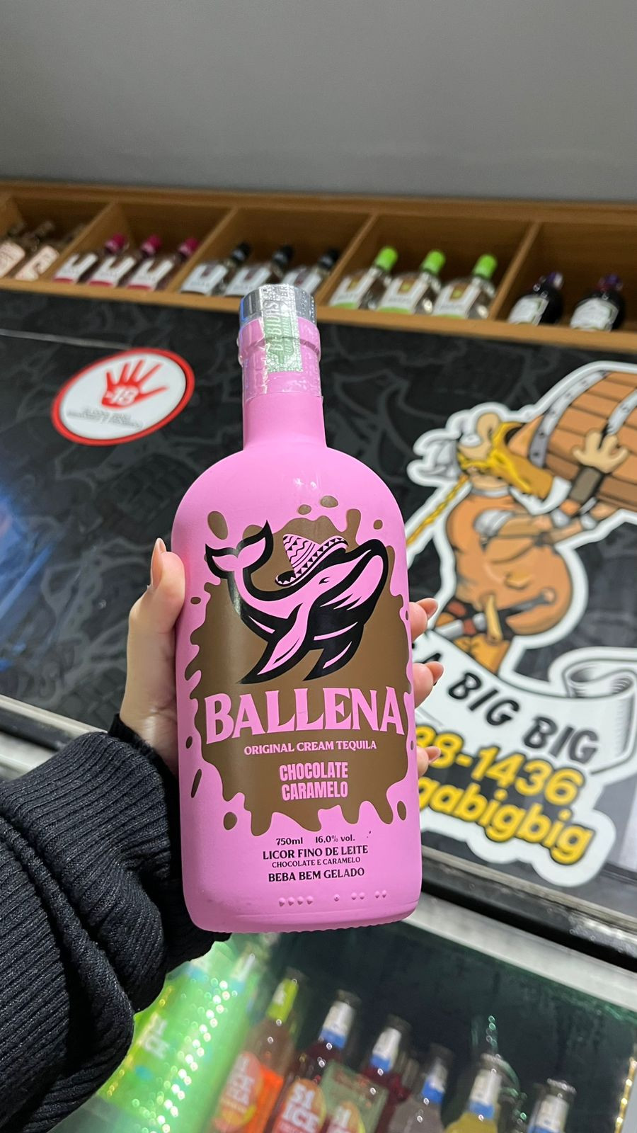 BALLENA CHOCOLATE 