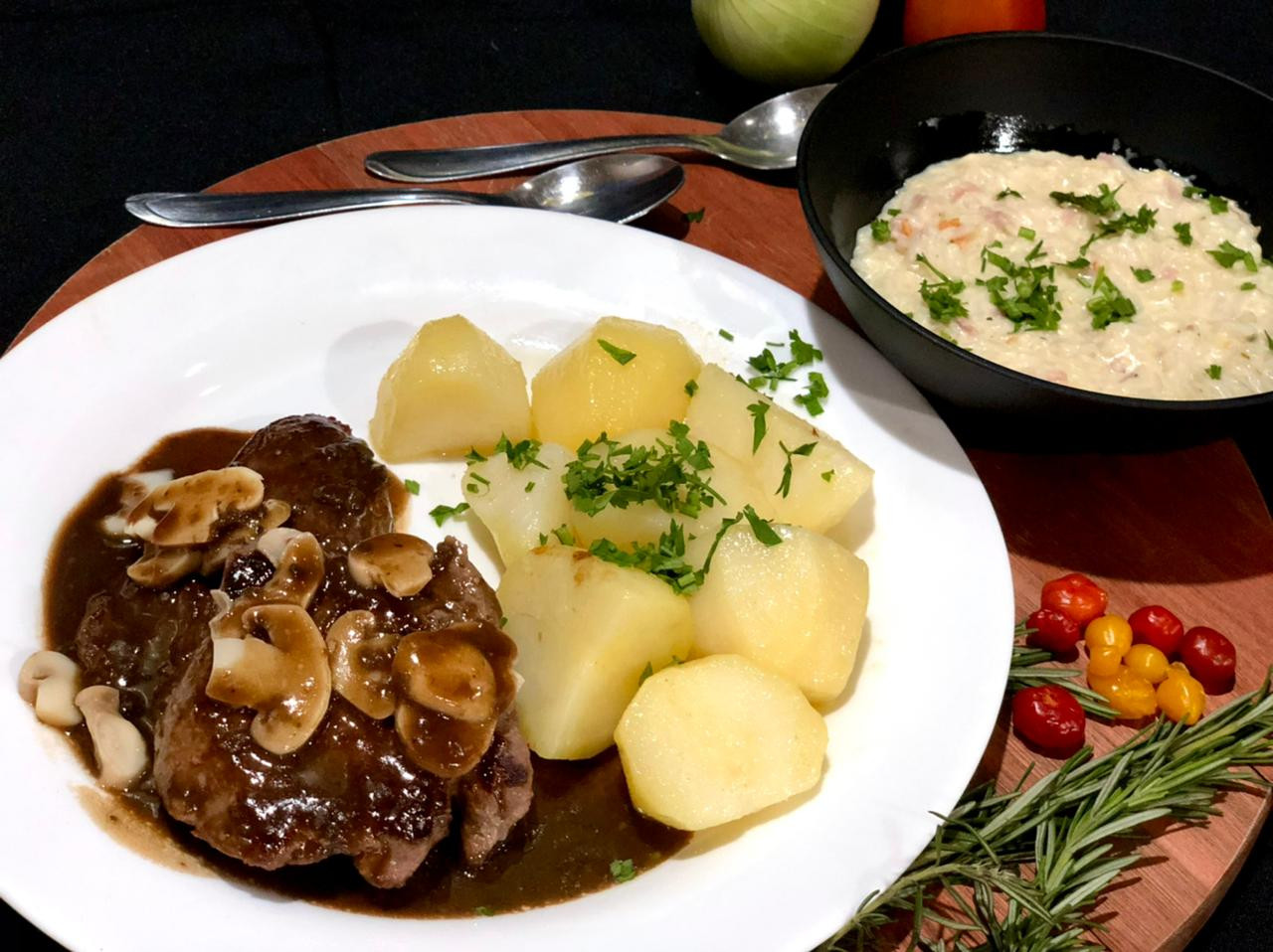 FILE AO MOLHO MADEIRA 500G