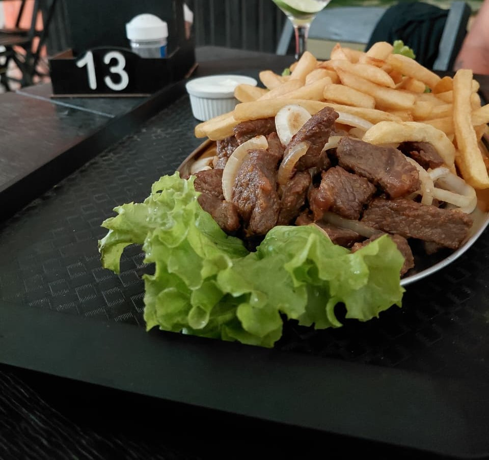 Carne de sol c/ fritas