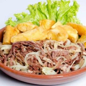 CARNE SECA COM AIPIM