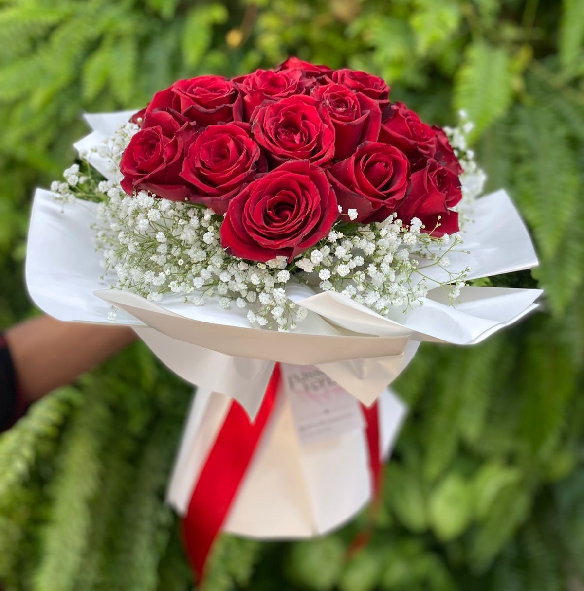 BUQUÊ 24 ROSAS IMPORTADAS 