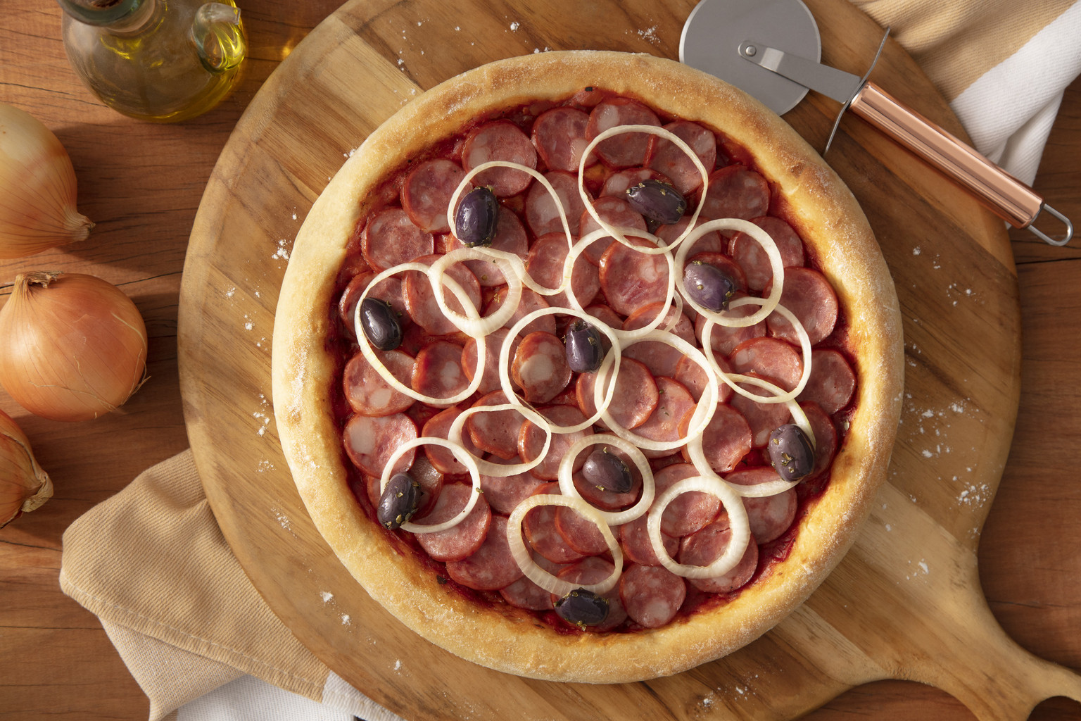 PIZZA DE CALABRESA