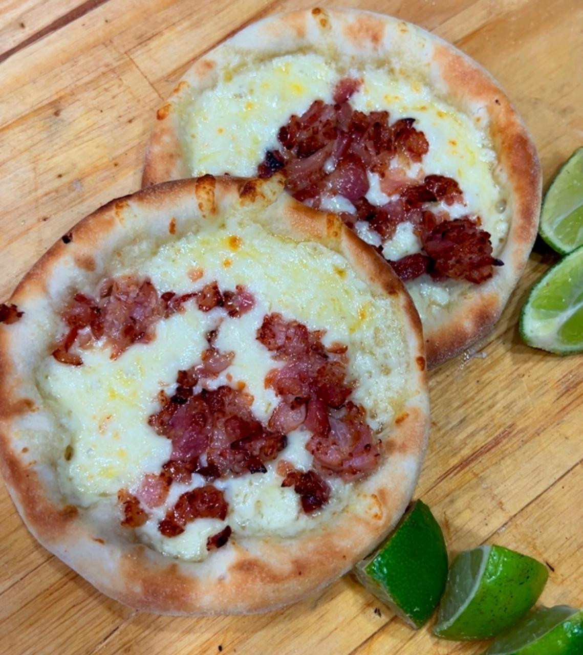 ESFIHA BACON C/ MUSSARELA 
