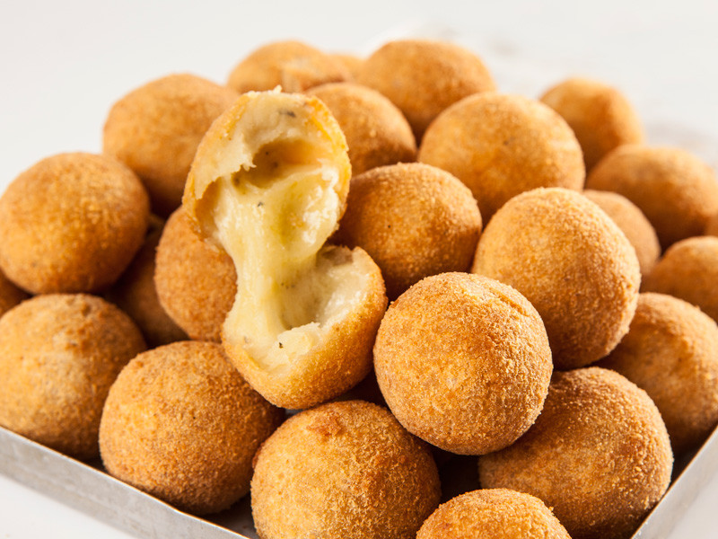 Mini bolinhas de queijo 10 unidades