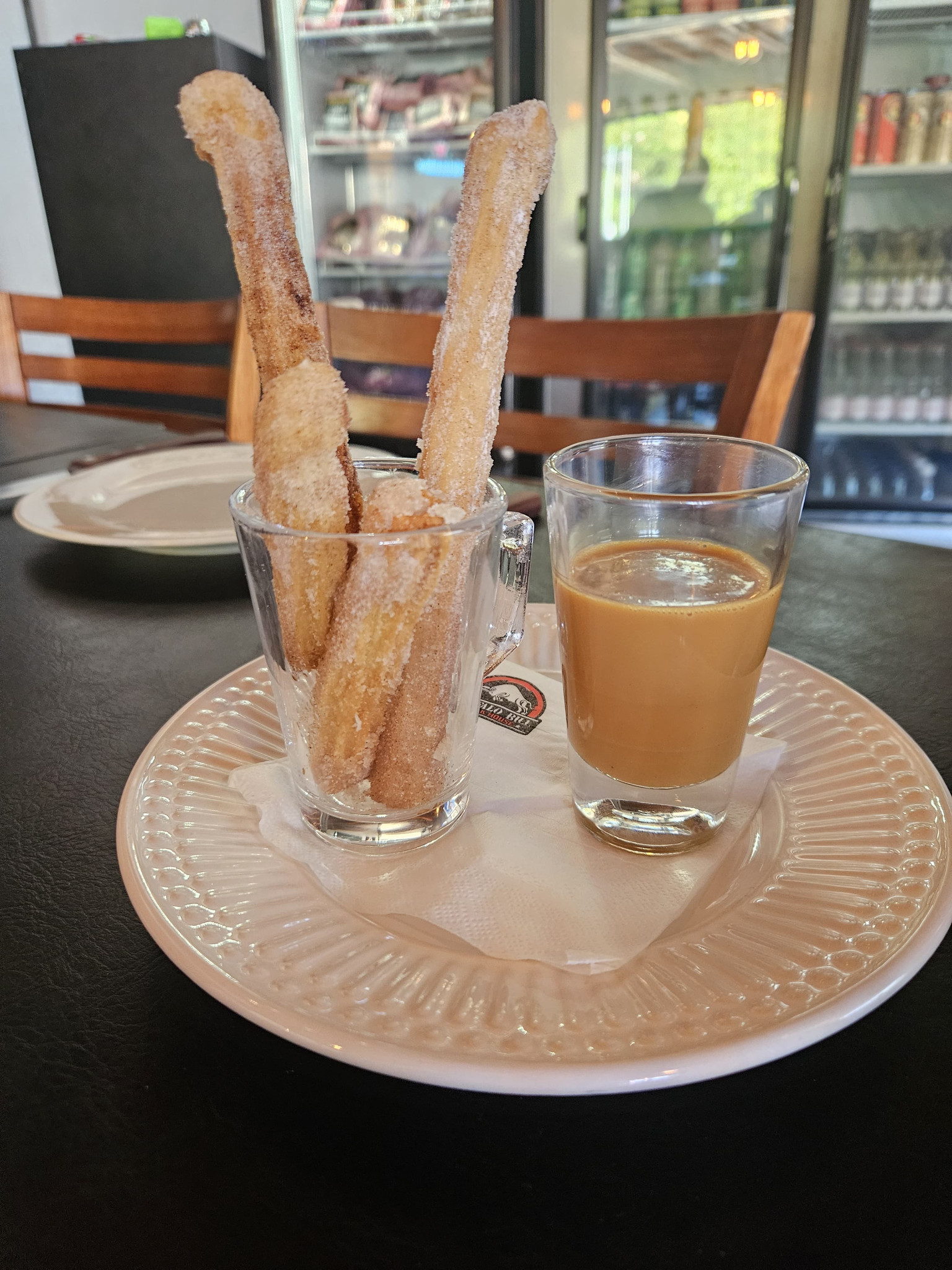 Churros com doce de leite